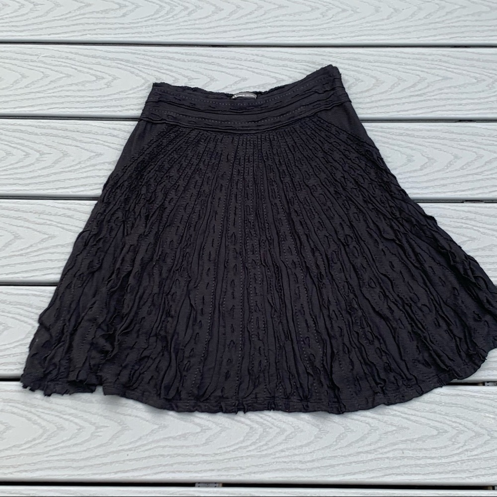 ARMANI EXCHANGE Laser Cut Full Skirt Women’s Size Medium Intentional Fray Hems